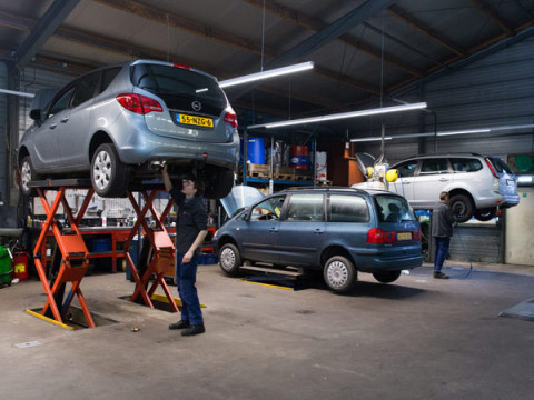 Services apk keuring